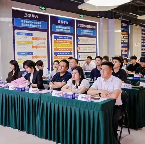 于洪区科技活动周暨人才活动月专场