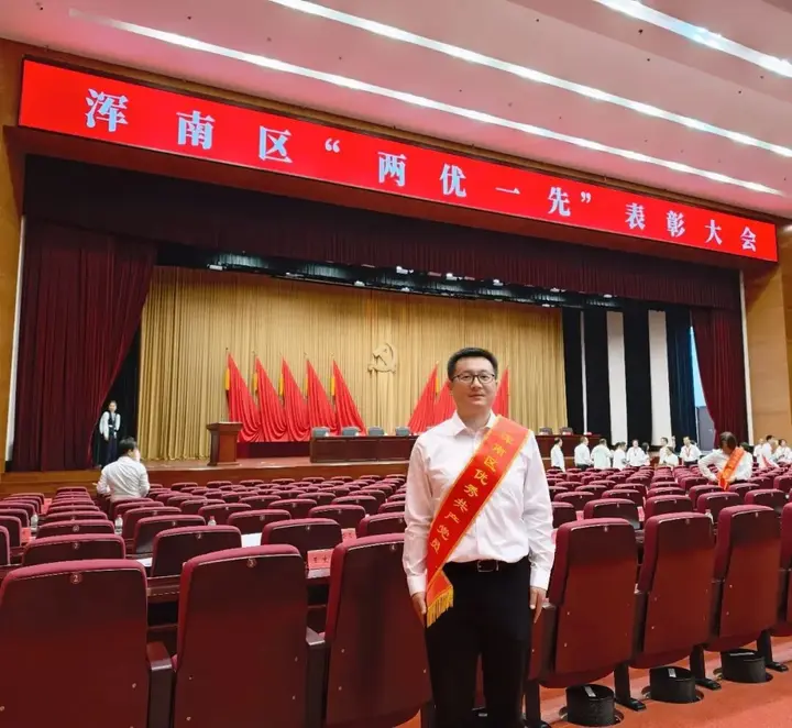 "红色引擎"驱动"超级个体"：小鸟党支部双奖背后的"跟党创业"路 配图 2